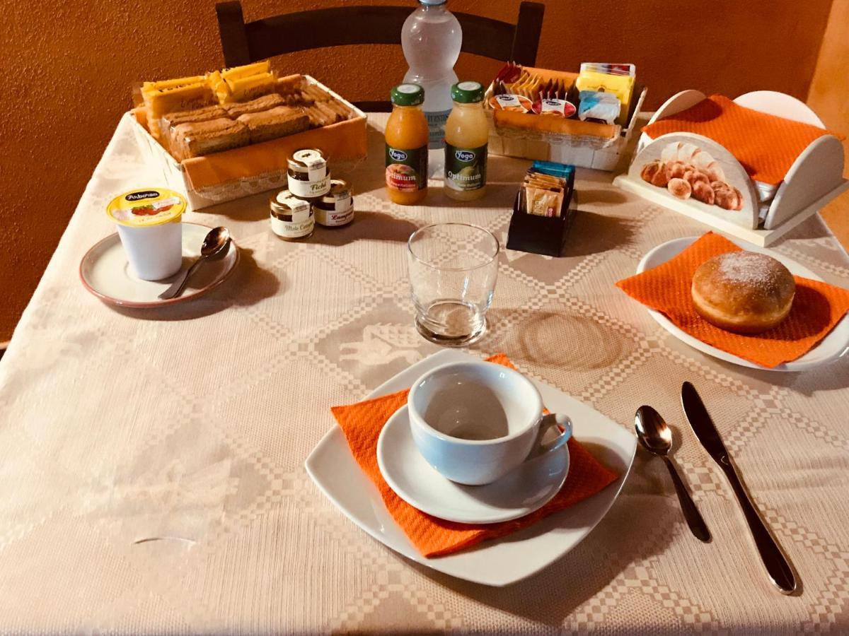 B&B Linu Ruiu Santu Lussurgiu Esterno foto